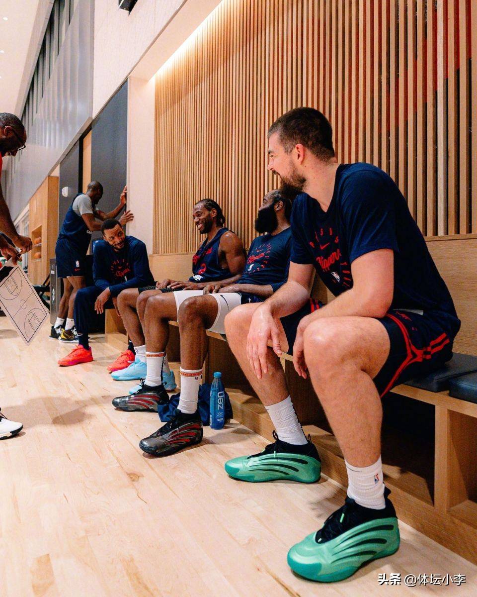 详细阅读:nba小卡(nba小卡伦纳德) nba小卡(nba小卡伦纳德)